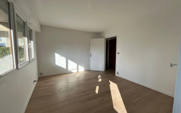 Appartement à louer    1 pièce • 29,78 m2 Boulogne-Billancourt