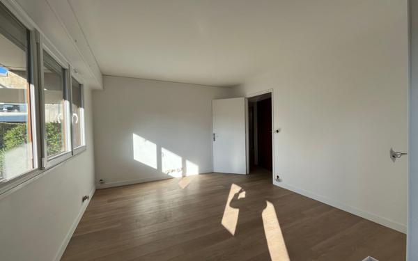 Appartement à louer    1 pièce • 29,78 m2 Boulogne-Billancourt