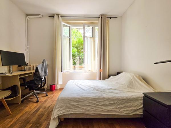 Appartement
                                                                                                                                                                                                                                                                                                                        2 pièce(s)                                                                                                                                                                                                          1 chambre(s)                                                                                                                                                                                                          38  m²