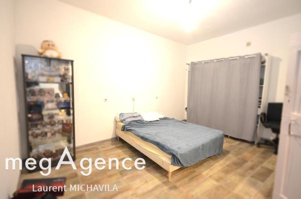 Maison à VILLENEUVE-LES-BEZIERS, 34420 - 7 pièces 175m²