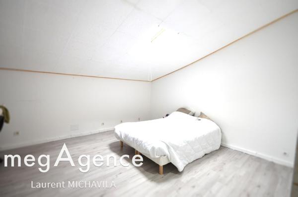 Maison à VILLENEUVE-LES-BEZIERS, 34420 - 7 pièces 175m²