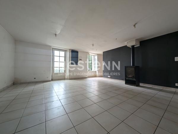 Longère à vendre à Réguiny 7900 m² de terrain