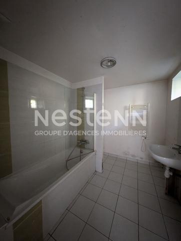 Longère à vendre à Réguiny 7900 m² de terrain