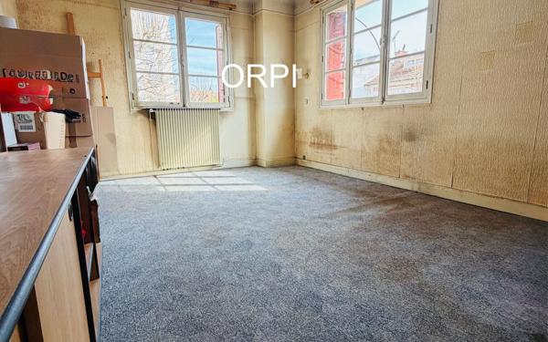 Maison à vendre    5 pièces • 84,08 m2 Vitry-sur-Seine