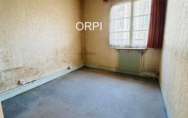 Maison à vendre    5 pièces • 84,08 m2 Vitry-sur-Seine