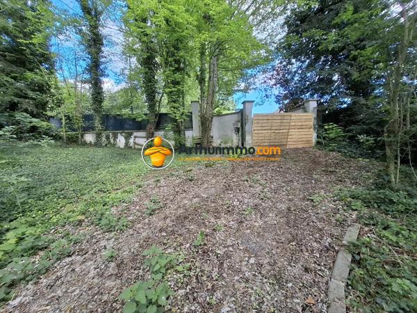 Vente                                                      Terrain
                        
                                         954 m2                     à Coulommiers