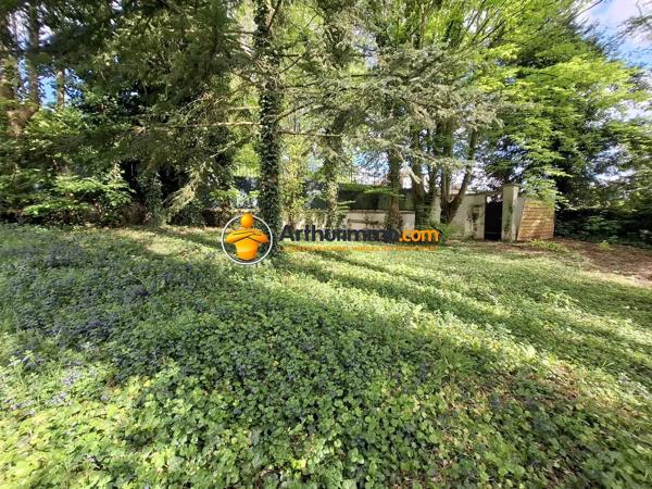 Vente                                                      Terrain
                        
                                         954 m2                     à Coulommiers
