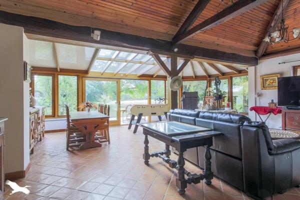 Maison à vendre 643 312 € Le Mesnil-Saint-Denis 5 p 124 m² DPE D