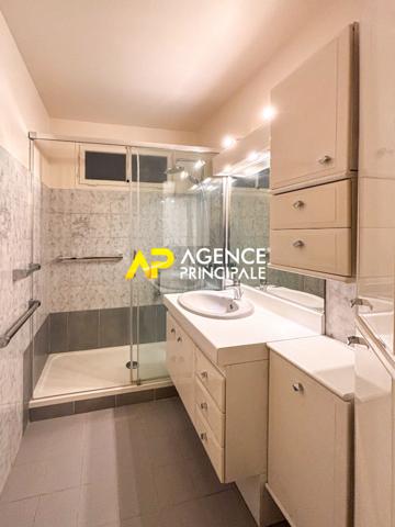 Appartement Sartrouville 4 pièces 74 m² avec parking et cave €174 900 ** - Référence 9482