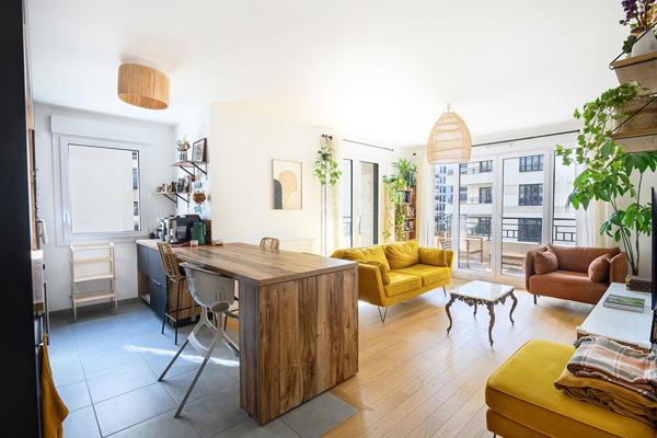 APPARTEMENT 4 PIÈCES AVEC TERRASSE SUD-OUEST ET PARKING - RÉSIDENCE NEUVE €700 000 ** - Référence 6682-AH