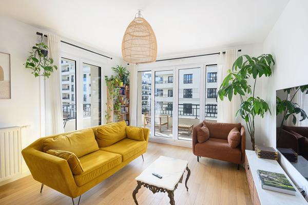 APPARTEMENT 4 PIÈCES AVEC TERRASSE SUD-OUEST ET PARKING - RÉSIDENCE NEUVE €700 000 ** - Référence 6682-AH