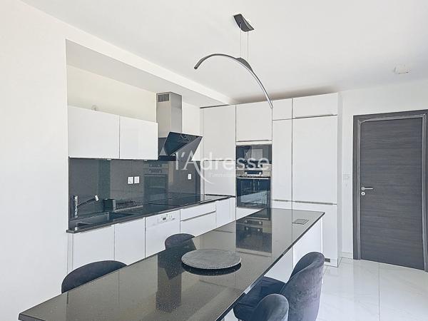 Studio neuf à Aubervilliers