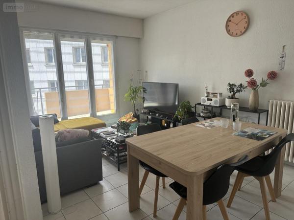 Appartement à louer à Lorient dans le Morbihan (56100), ref : 56082-L73