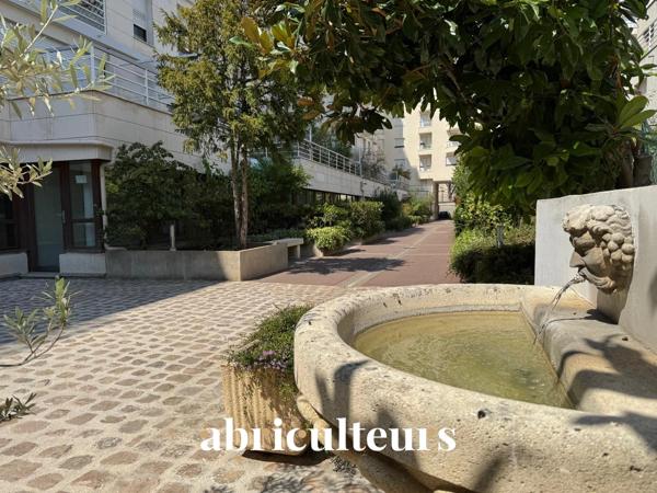 Duplex 90m2 avec grande terrasse 36m2 en vente à Paris 20e
