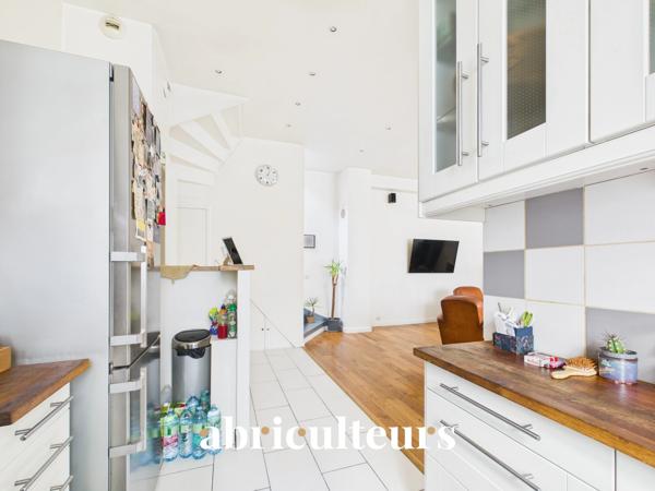 Duplex 90m2 avec grande terrasse 36m2 en vente à Paris 20e
