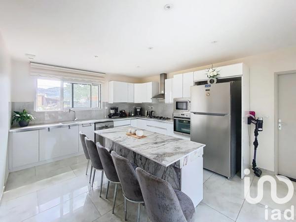 Maison 5 pièces de 134 m² à Terrasson-Lavilledieu (24120)