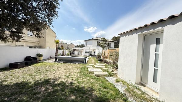 Castelnau-le-Lez (34170) Villa contemporaine sur parcelle de 713 m2