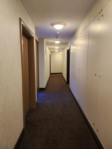 Location                                                      Appartement
                        
                     4 pièces                                         à Maisons-Alfort
