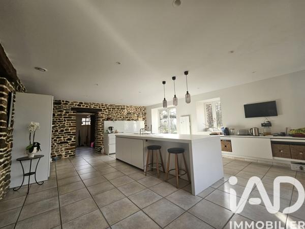 Maison à vendre 8 pièces 250 m² Vern-sur-Seiche