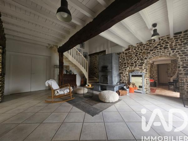 Maison à vendre 8 pièces 250 m² Vern-sur-Seiche