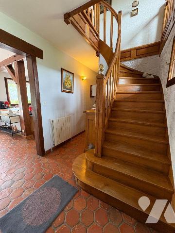 Vallée de la Bresle, 

Jolie maison individuelle édifiée sur un sous-sol complet et comprenan...