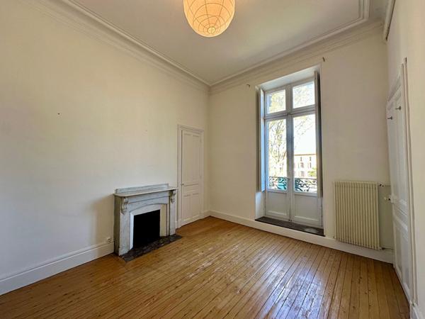 APPARTEMENT CENTRE VILLE DE CARCASSONNE