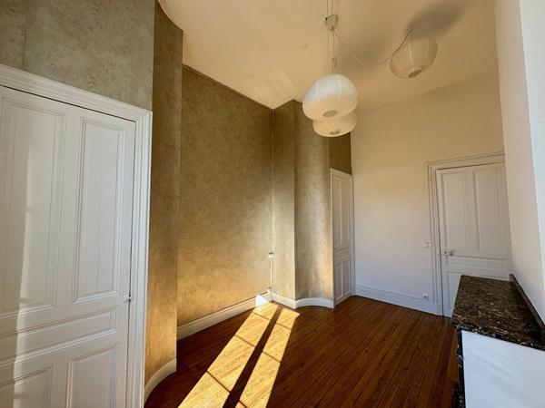 APPARTEMENT CENTRE VILLE DE CARCASSONNE