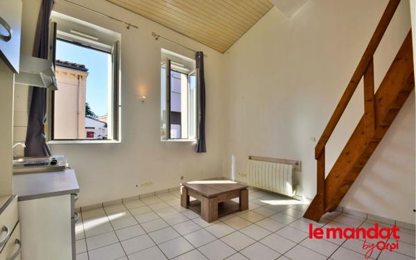 Maison à vendre    2 pièces • 29,06 m2 Bègles