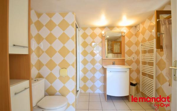 Maison à vendre    2 pièces • 29,06 m2 Bègles