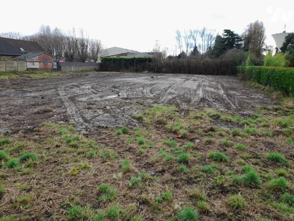Terrain à bâtir de 1423 m²