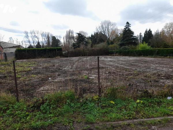 Terrain à bâtir de 1423 m²