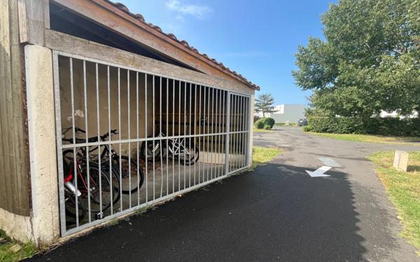 Appartement à vendre    1 pièce •  La Rochelle