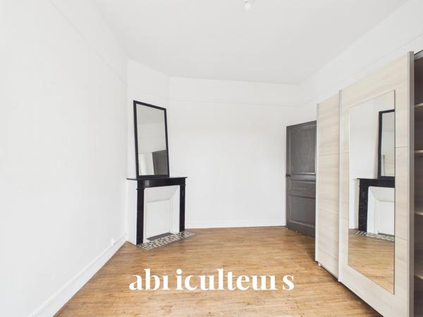 Maison de ville avec garage et cour en vente à Angoulême Quartier Victor-Hugo (16000)