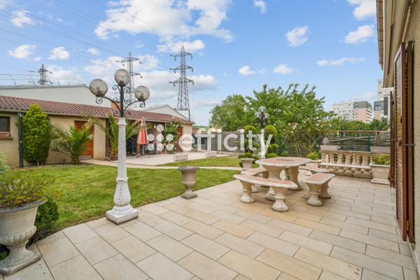 Maison 6 pièces - 131 m²