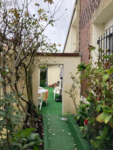 Maison à vendre à Saint-Aubin-lès-Elbeuf en Seine-Maritime (76410), ref : 76025-966596