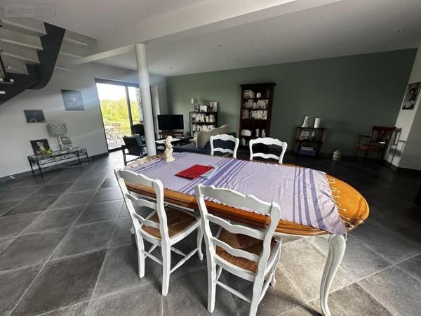 Maison à vendre à Ploeren dans le Morbihan (56880), ref : 56003-1379