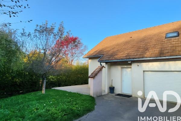 Maison à vendre 5 pièces 97 m² Avanne-Aveney