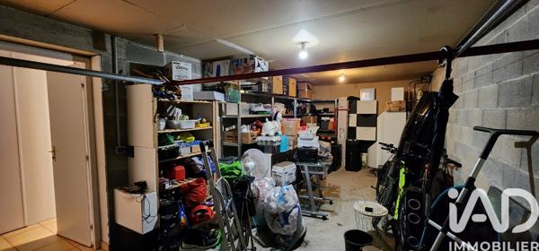 Maison à vendre 5 pièces 97 m² Avanne-Aveney