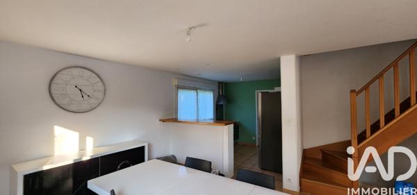 Maison à vendre 5 pièces 97 m² Avanne-Aveney