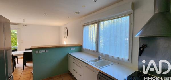 Maison à vendre 5 pièces 97 m² Avanne-Aveney