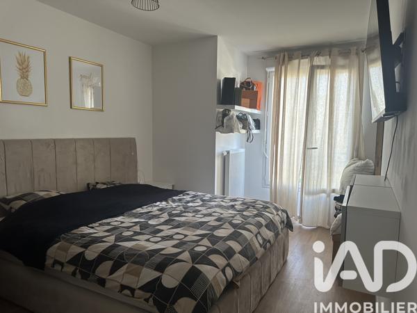 Appartement à vendre 3 pièces 65 m² Corbeil-Essonnes