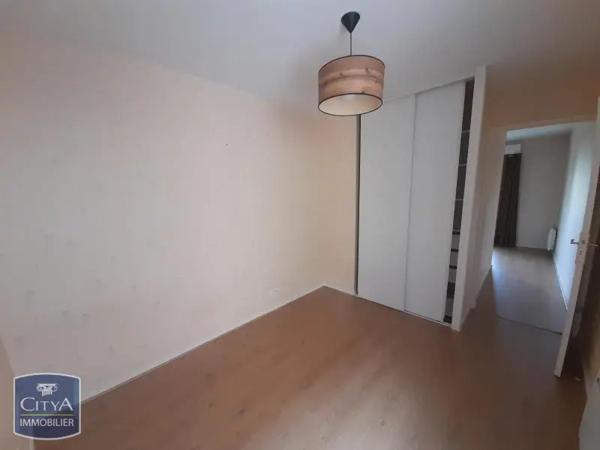 Appartement à louer 2 pièces 40m² Tours (37100)