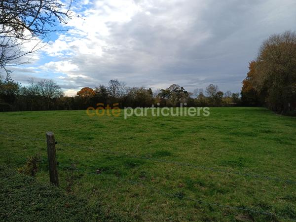 Vente Corps de ferme125 m² - 5 Pièces - Molay Littry (14330)