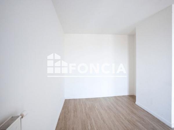 À vendre Studio 29.7 m² - Saint-denis 93200