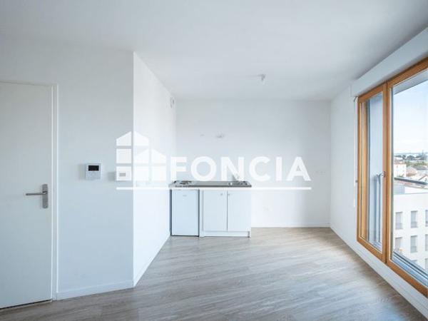 À vendre Studio 29.7 m² - Saint-denis 93200