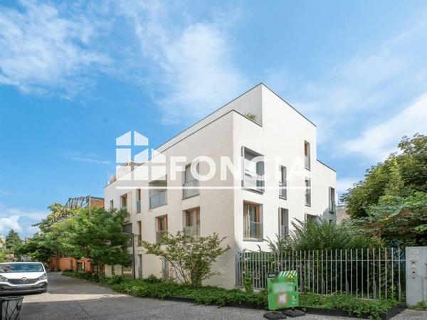 À vendre Studio 29.7 m² - Saint-denis 93200