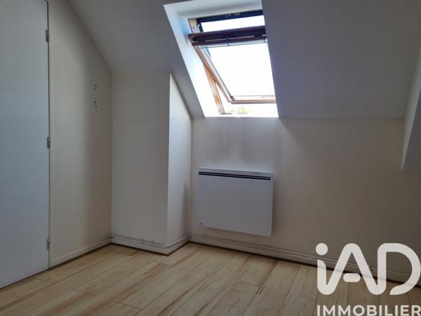 Location appartement 2 pièces 32,76 m² Fontenay-le-Vicomte