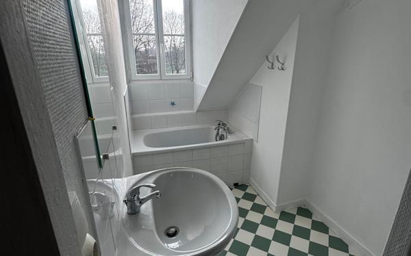 Maison à louer    6 pièces • 137 m2 Compiègne