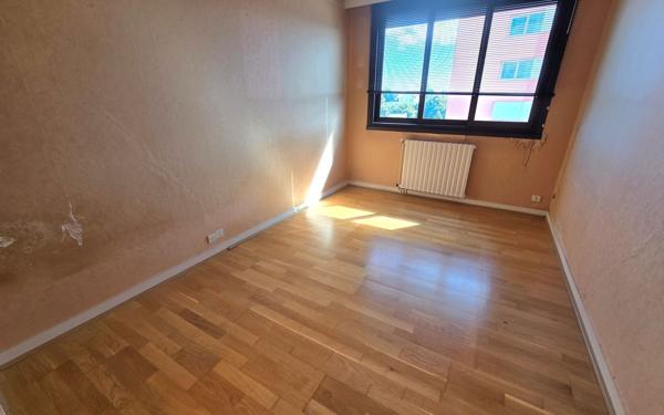 Appartement à vendre    4 pièces • 98,04 m2 Brest