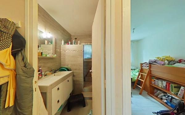 Appartement à vendre    3 pièces • 61,95 m2 Romans-sur-Isère